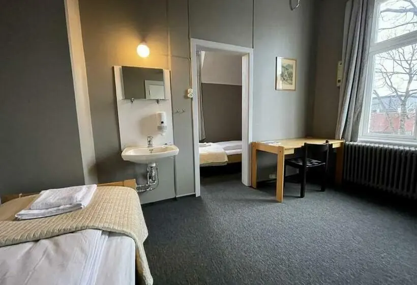 浴室共有ファミリールーム, Henriks Hotell