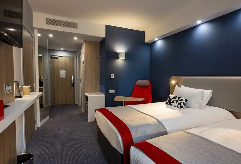 اتاق استاندارد, Holiday Inn Express   Nice   Grand Arenas, An Ihg