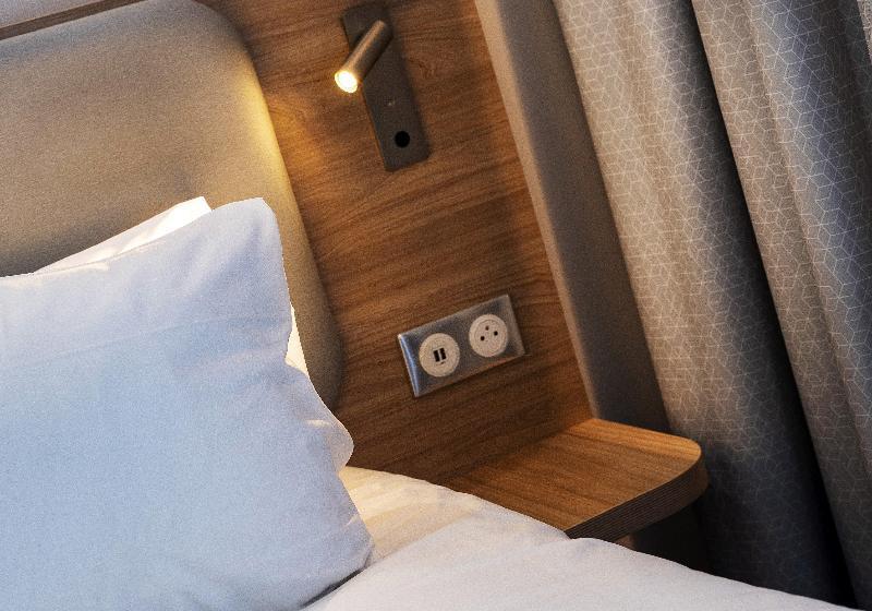 اتاق استاندارد برای معلولان, Holiday Inn Express   Nice   Grand Arenas, An Ihg