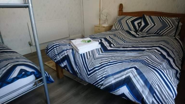 家庭间, Number 36