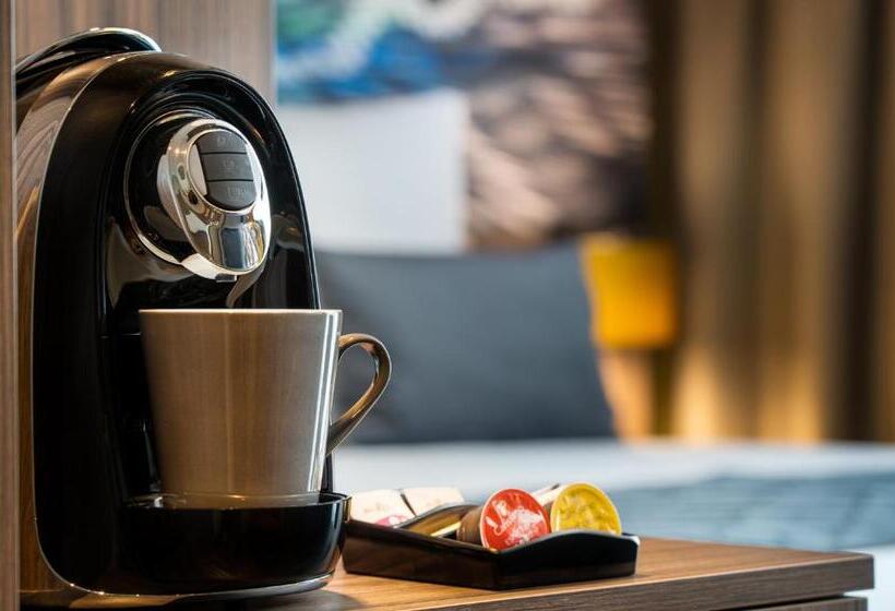 Номер Superior, Leonardo Hotel Eschborn Frankfurt