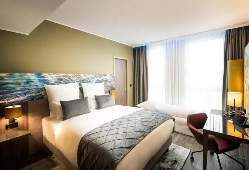 スーペリアトリプルルーム, Leonardo Hotel Eschborn Frankfurt