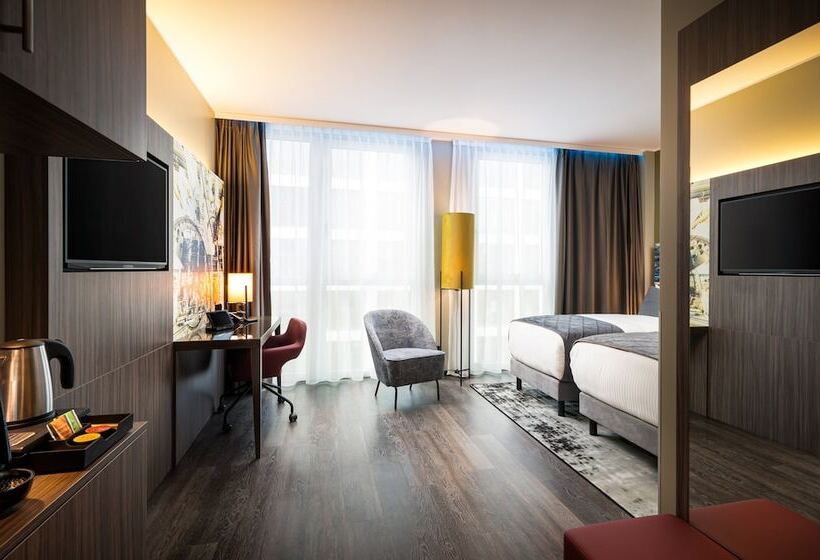 Номер Superior, Leonardo Hotel Eschborn Frankfurt