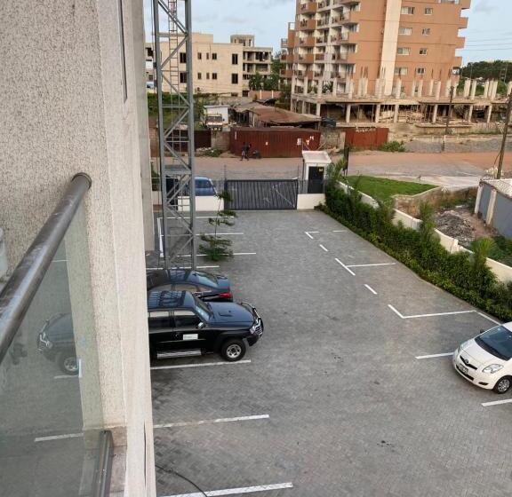 דירת חדר, Oasis Park Residence