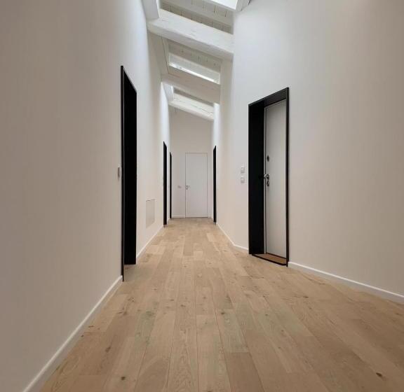 高级工作室, Residenze Mazzini