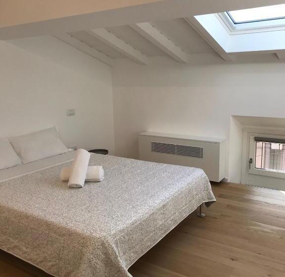 高级套房, Residenze Mazzini