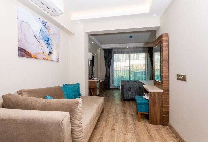 اتاق استاندارد با چشم‌انداز کوهستان, Gulluk Yalı Boutique Otel