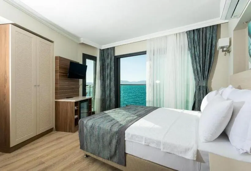 オーシャンビューデラックスルーム, Gulluk Yalı Boutique Otel