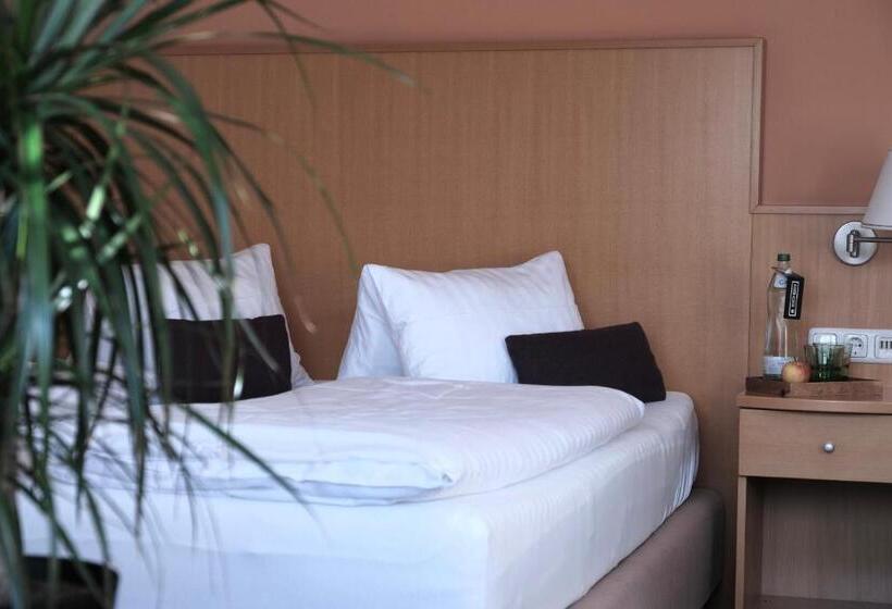 Standard-huone, Bergbaur