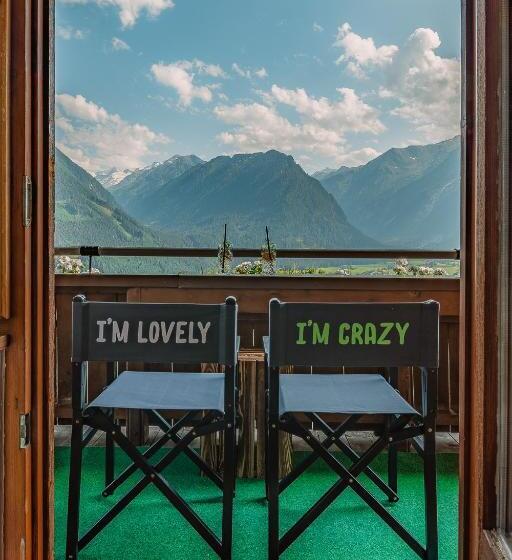 Huoneisto 2 Makuuhuonetta, Bergbaur