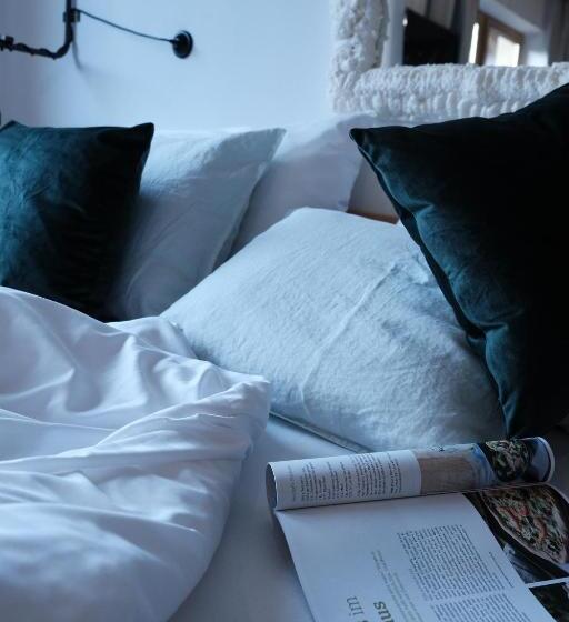 Economy-huone, Bergbaur