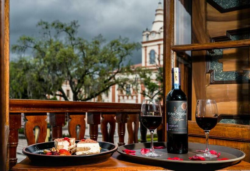 Номер Стандарт Трехместный, Casa Bolívar Hotel Museo