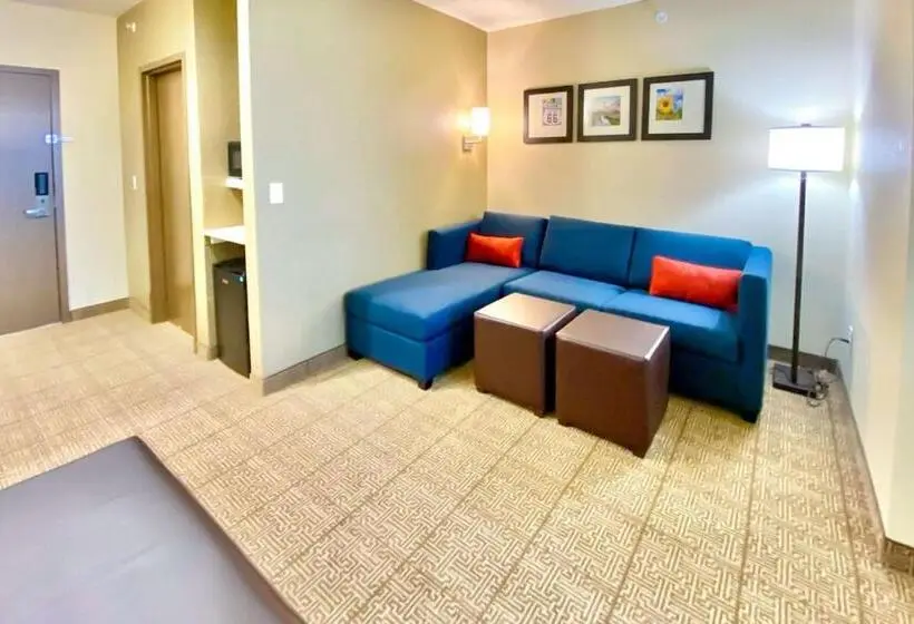 キングサイズベッドのスイートルーム, Comfort Inn & Suites Harrah