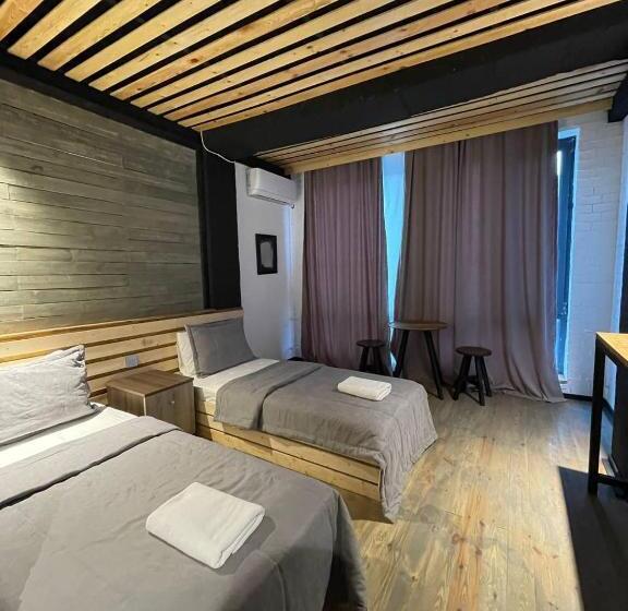 اتاق استاندارد با چشمانداز کوهستان, Fortuna Boutique