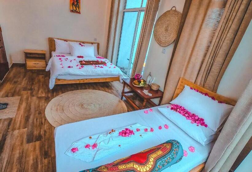 スタンダードトリプルルーム, Hi Zanzibar