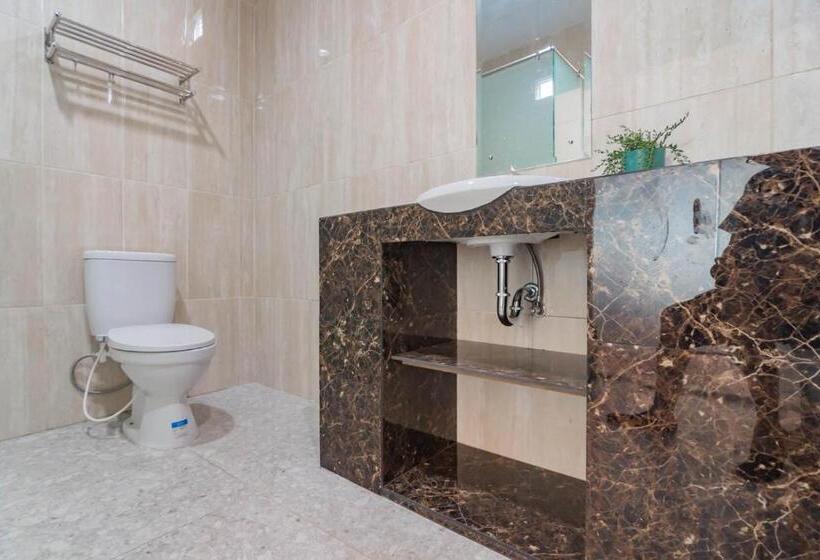 Семейный Номер, Sans Resort Parung Bogor