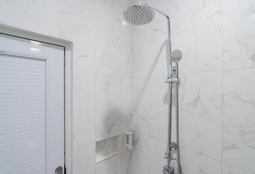 Номер Deluxe, Sans Resort Parung Bogor