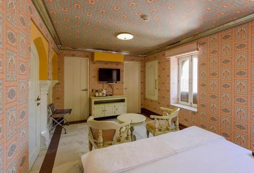 デラックスルーム, Surya Haveli , Amer Fort Jaipur
