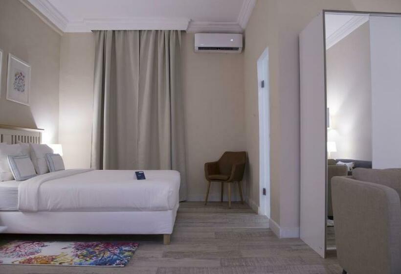 غرفة ديلوكس, The Best Centric