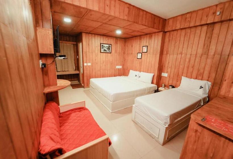 Quarto Triplo Estandar, Vivera Highlands