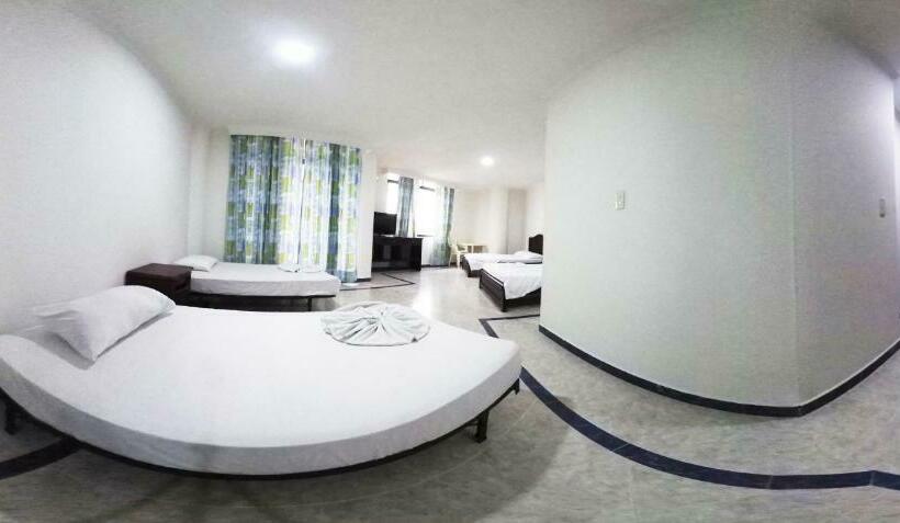Семейный Номер Superior, Zahira Hotel Melgar