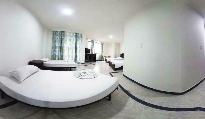 スーペリアファミリールーム, Zahira Hotel Melgar