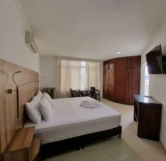 スイート, Zahira Hotel Melgar