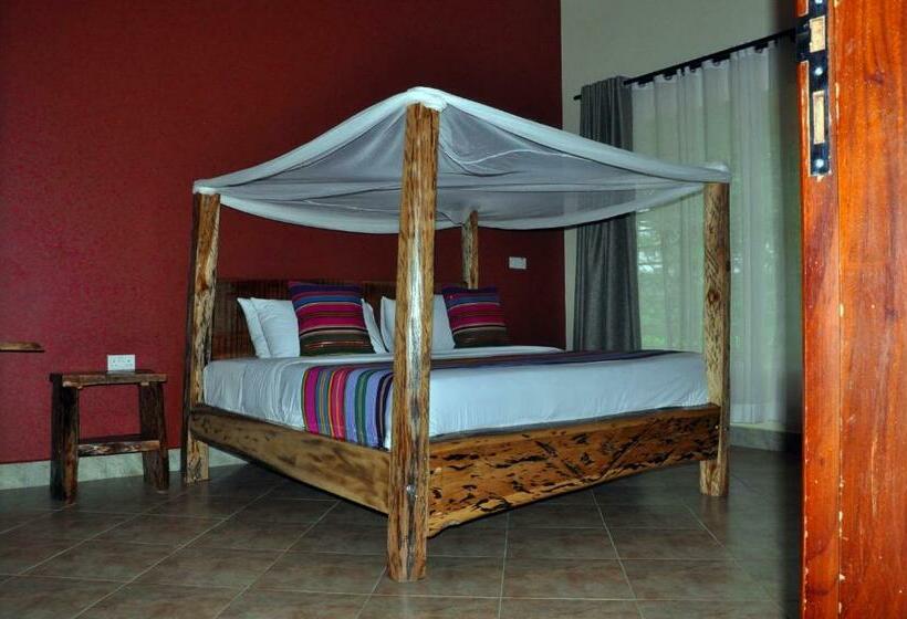 اتاق استاندارد, Kabalega Resort  Hoima