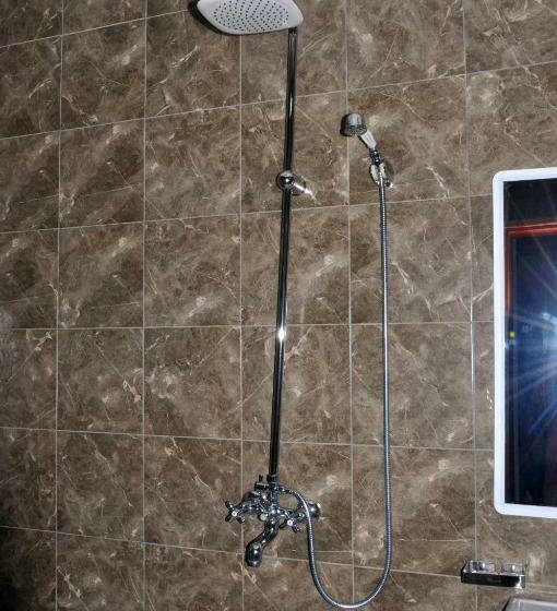 اتاق استاندارد یک نفره, Kabalega Resort  Hoima