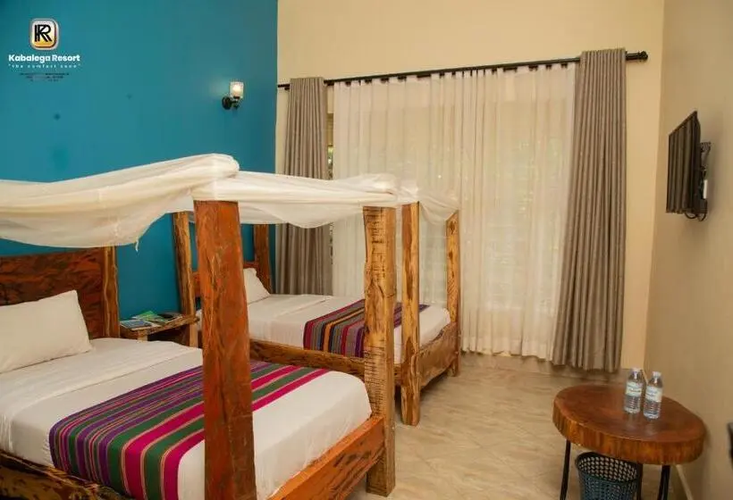 اتاق لوکس, Kabalega Resort  Hoima