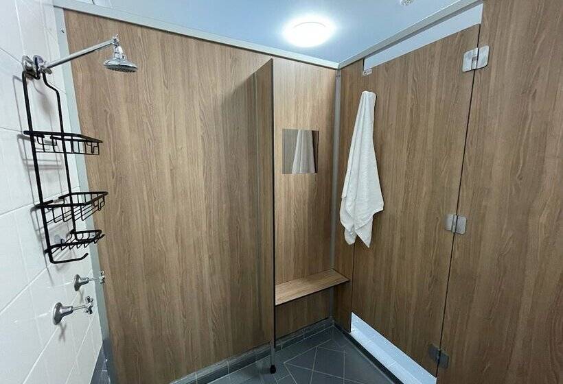 带共用浴室的标准房间, Plantation Hotel Coffs Harbour