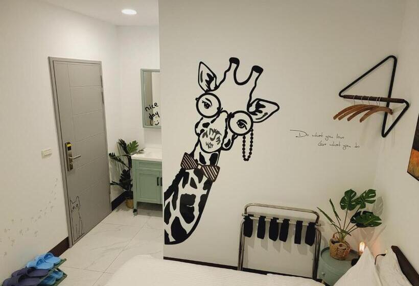 Economy Quadruple Room, Red Rose B&b漫楓宿民宿 桃園市民宿110號