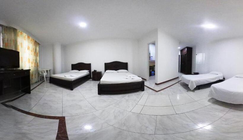 スーペリアファミリールーム, Zahira Hotel Melgar