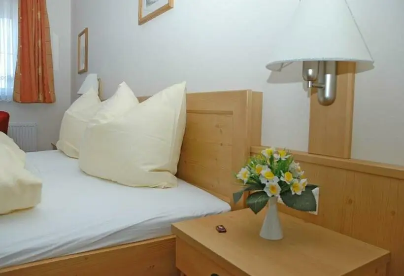 スタンダードトリプルルーム, Gasthaus Gumping