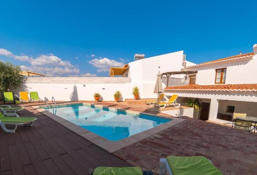 Номер Стандарт, Casa De Pedrógão