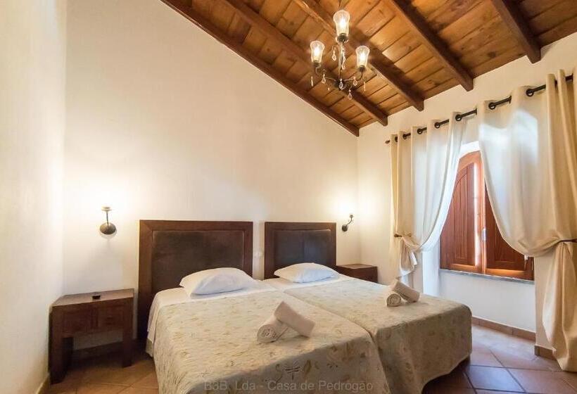 Номер Стандарт, Casa De Pedrógão