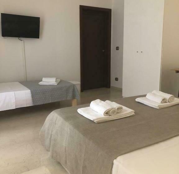اتاق استاندارد سه نفره, Suite San Cataldo