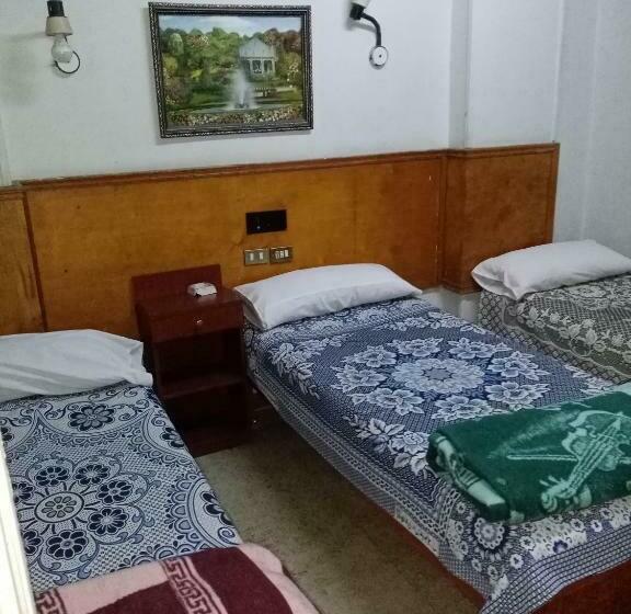 اتاق استاندارد سه نفره, San Mina