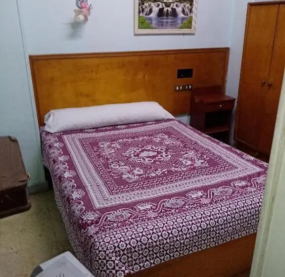 اتاق استاندارد, San Mina