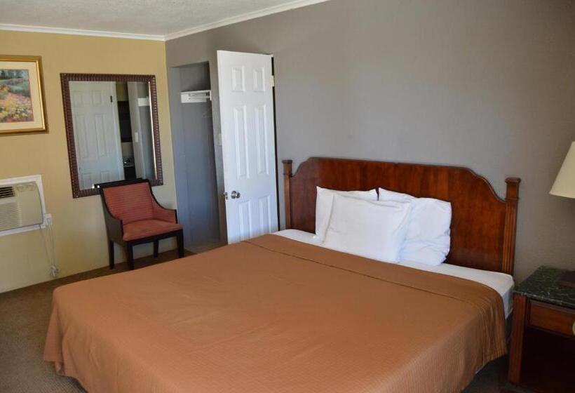 Стандартный Номер Кровать Кинг, Travel Inn Snyder