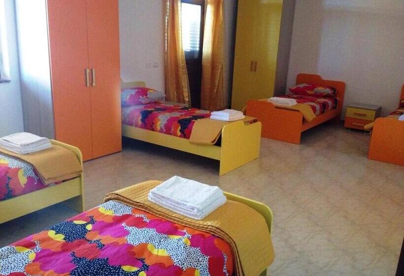Семейный Номер, Ostello Bella Calabria