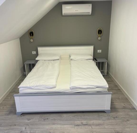 Номер Deluxe с Балконом, Casa Presecan