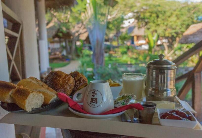 بانگلوی استاندارد با چشمانداز دریا, Coconut Lodge