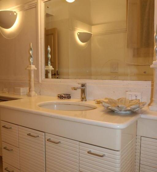 غرفة قياسية ثلاثية, B&b Il Giardino Di Paola