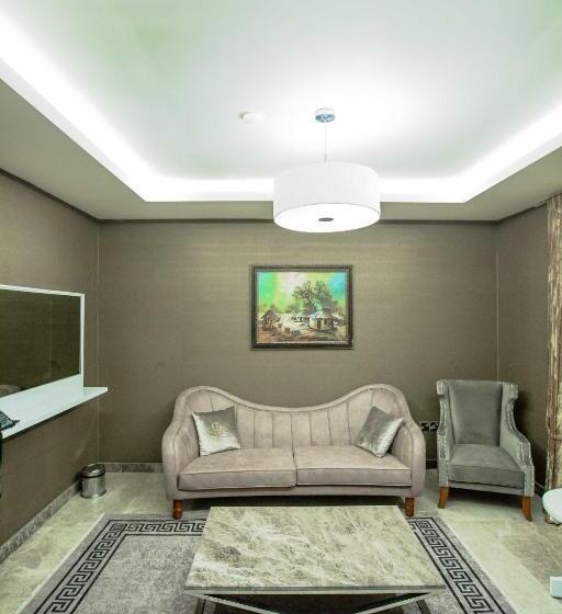 جناح مطل على المدينة, Charleson Luxury