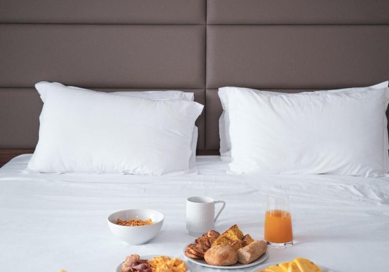 جناح جونيور, Freixo Douro Superior