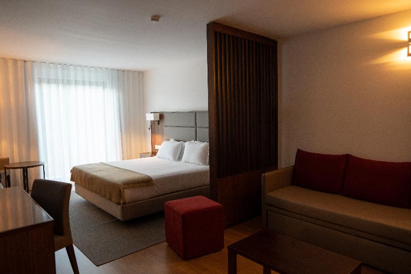 جناح جونيور, Freixo Douro Superior