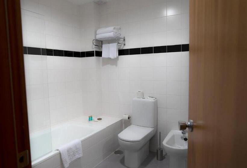 جناح جونيور, Freixo Douro Superior