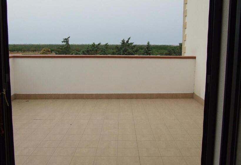 带1个卧室的带阳台的公寓, L'incontro