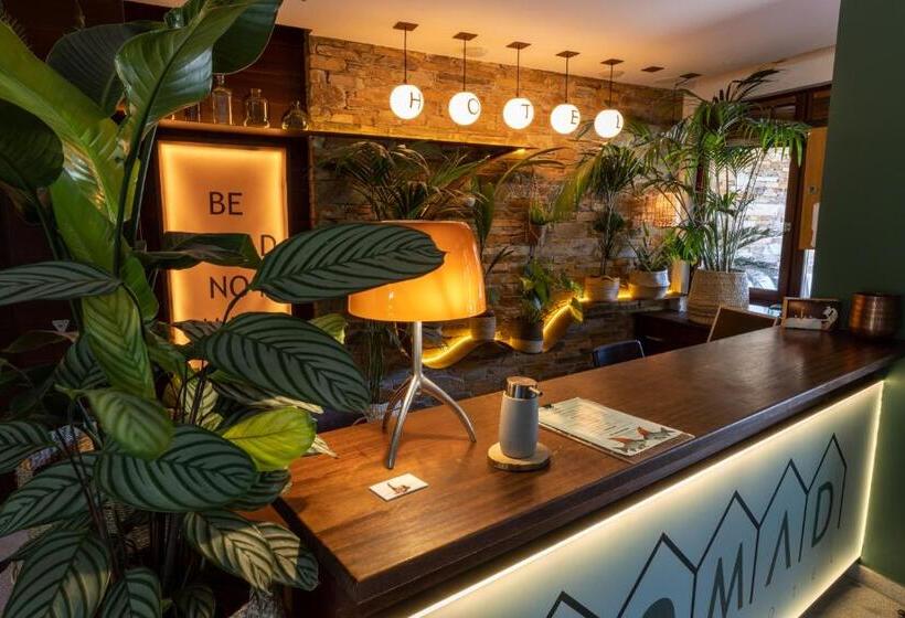 غرفة قياسية, No Mad Green